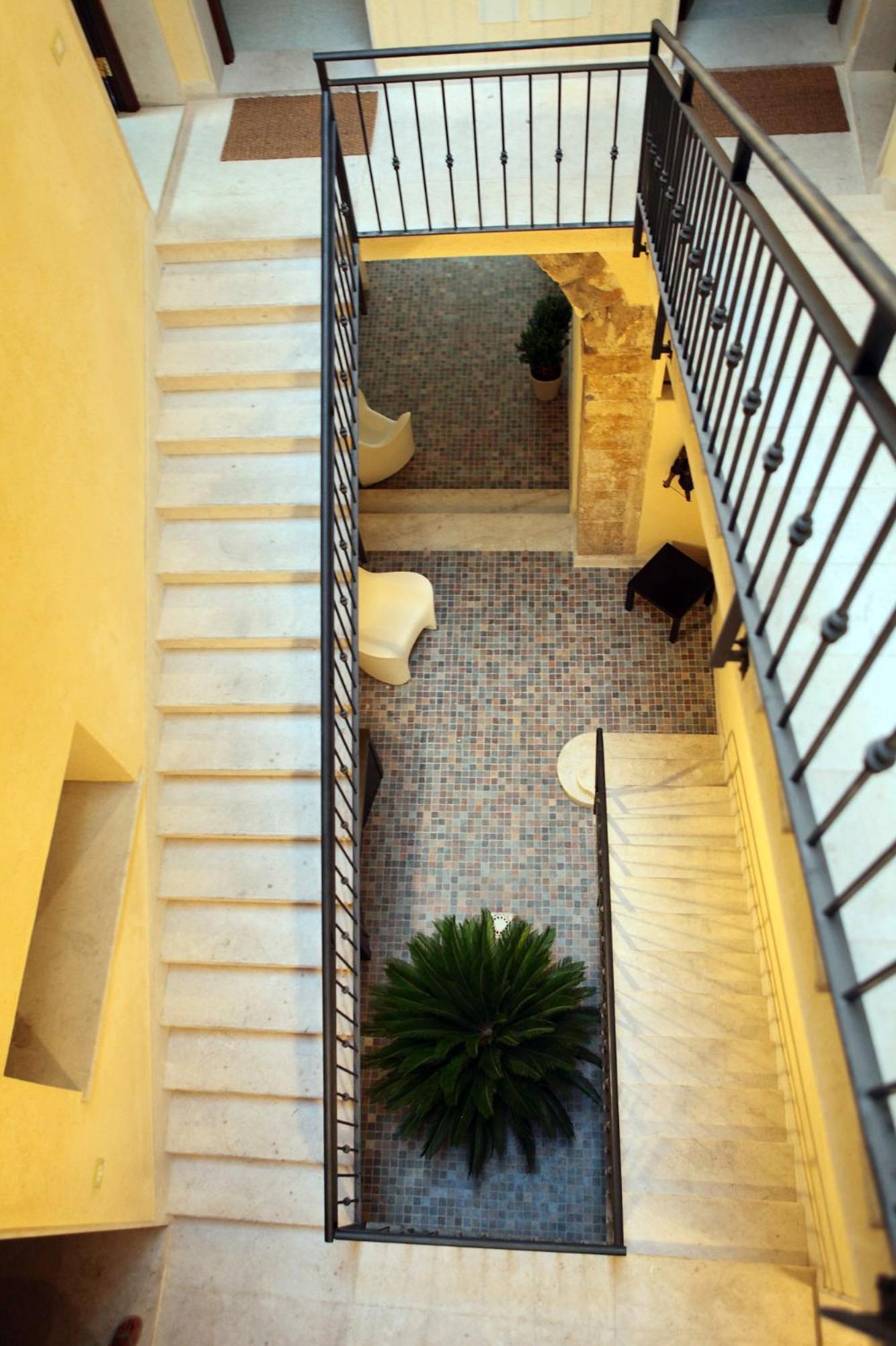 Aparthotel Palazzo Ossuna